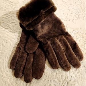 Massini brand brown gloves, Size M